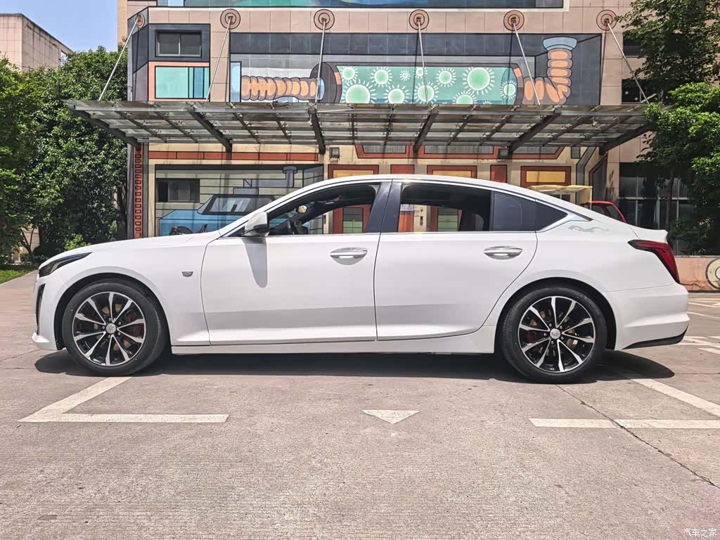 Cadillac CT5, 2022 15