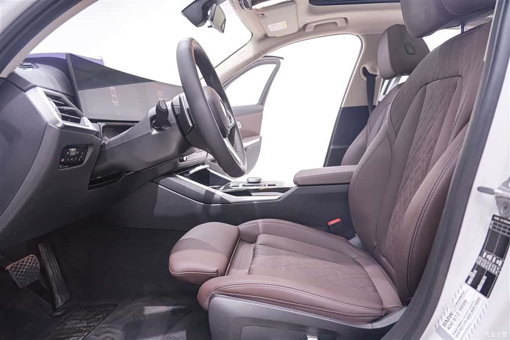 BMW 3 Series, 2023 21