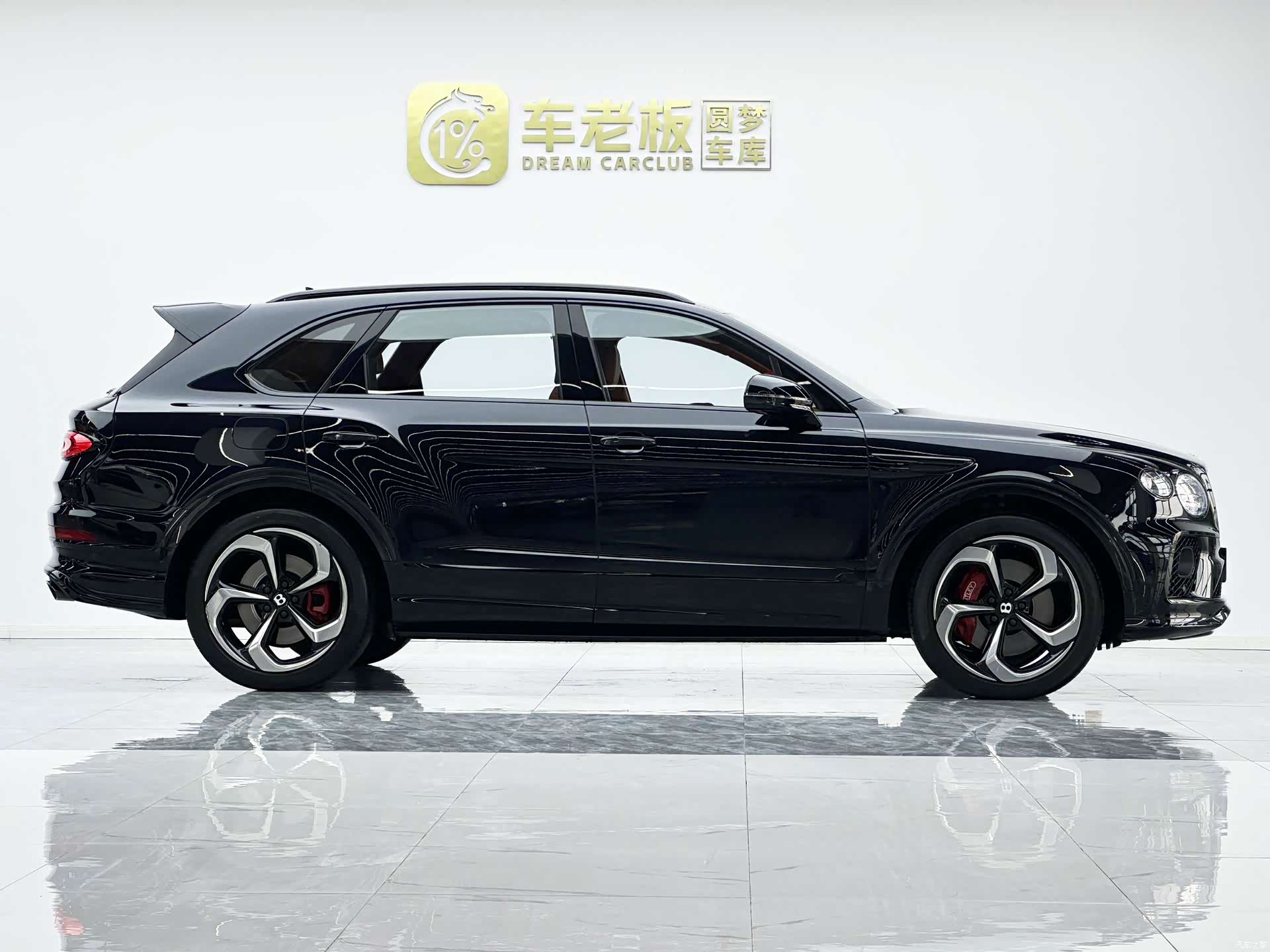 Bentley Bentayga, 2022 7