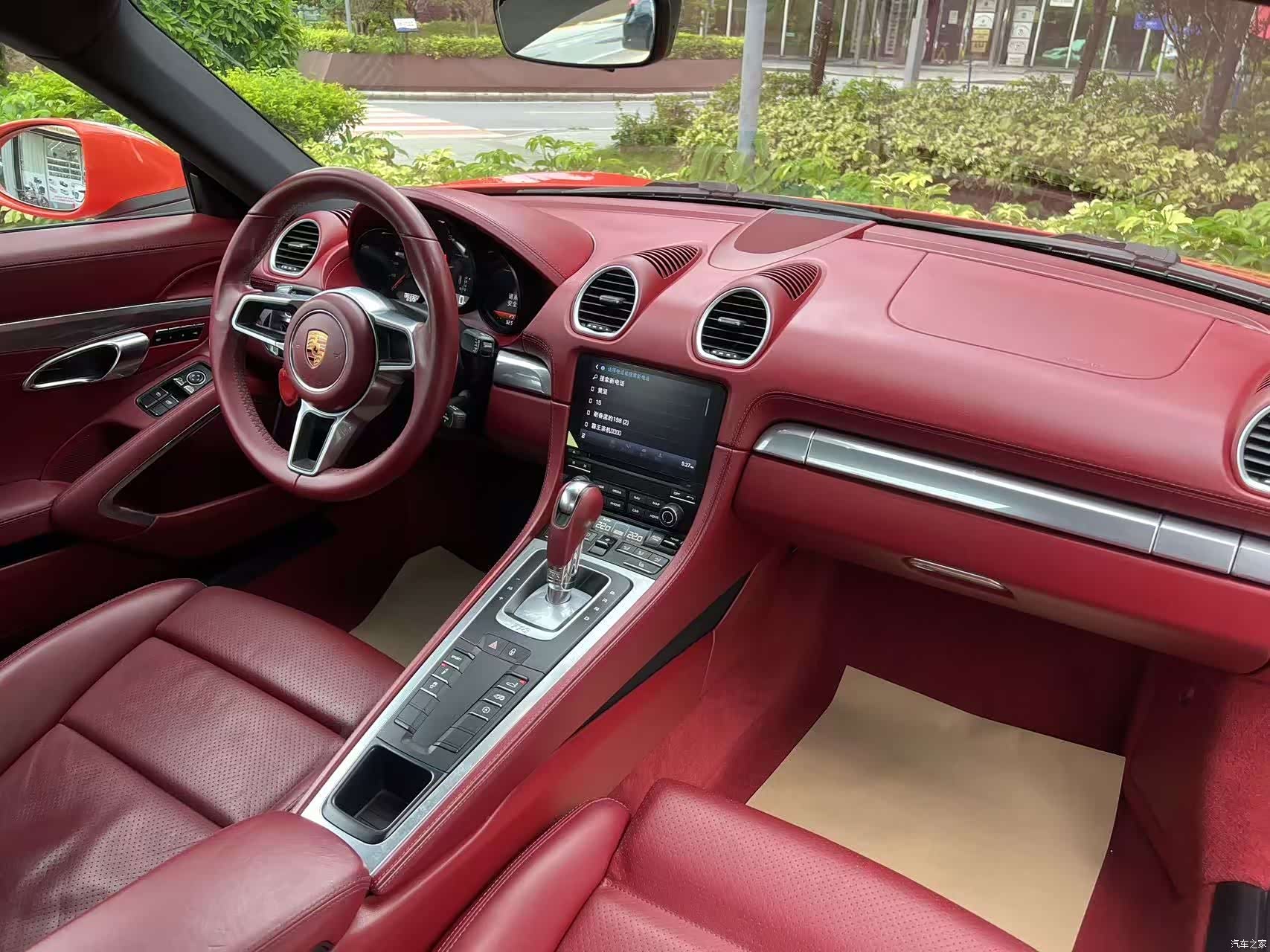 Porsche Cayman, 2019 6