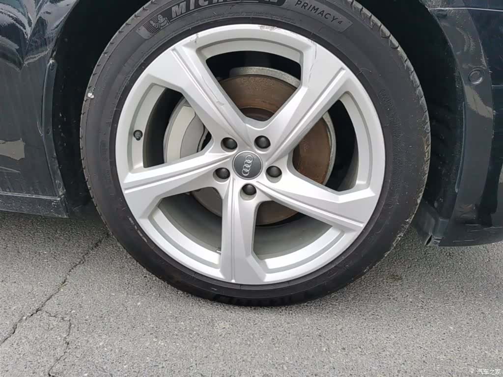 Audi A6L, 2021 14