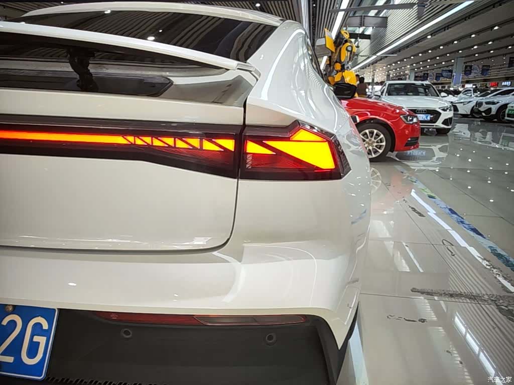 Changan UNI-V, 2023 8