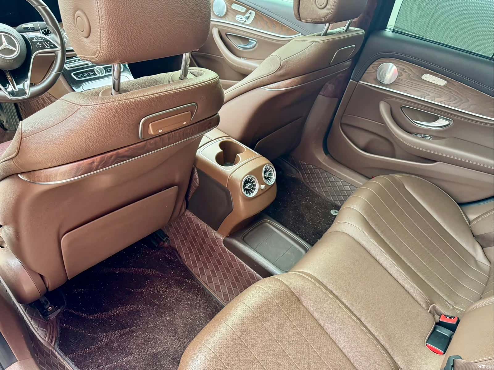 Mercedes-Benz E-Class, 2018 8