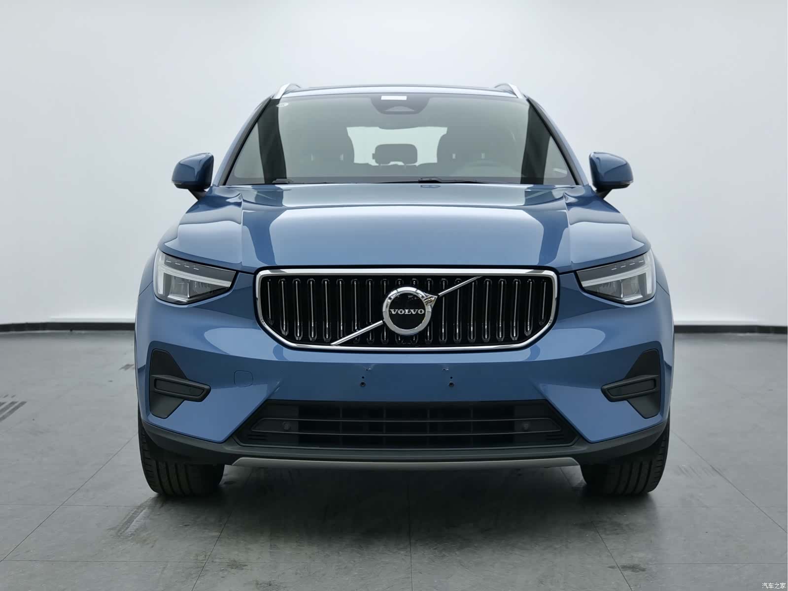 Volvo XC40, 2023 2