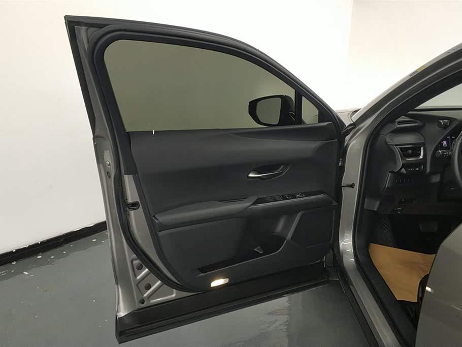 Lexus UX Lexus UX