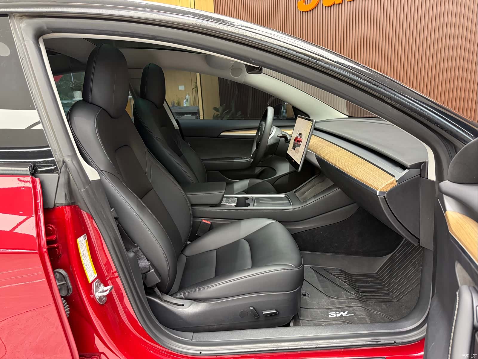 Tesla Model 3, 2022 19