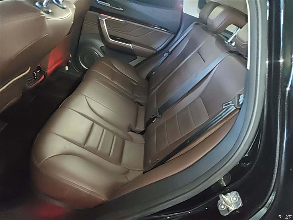 WEY VV5, 2018 17