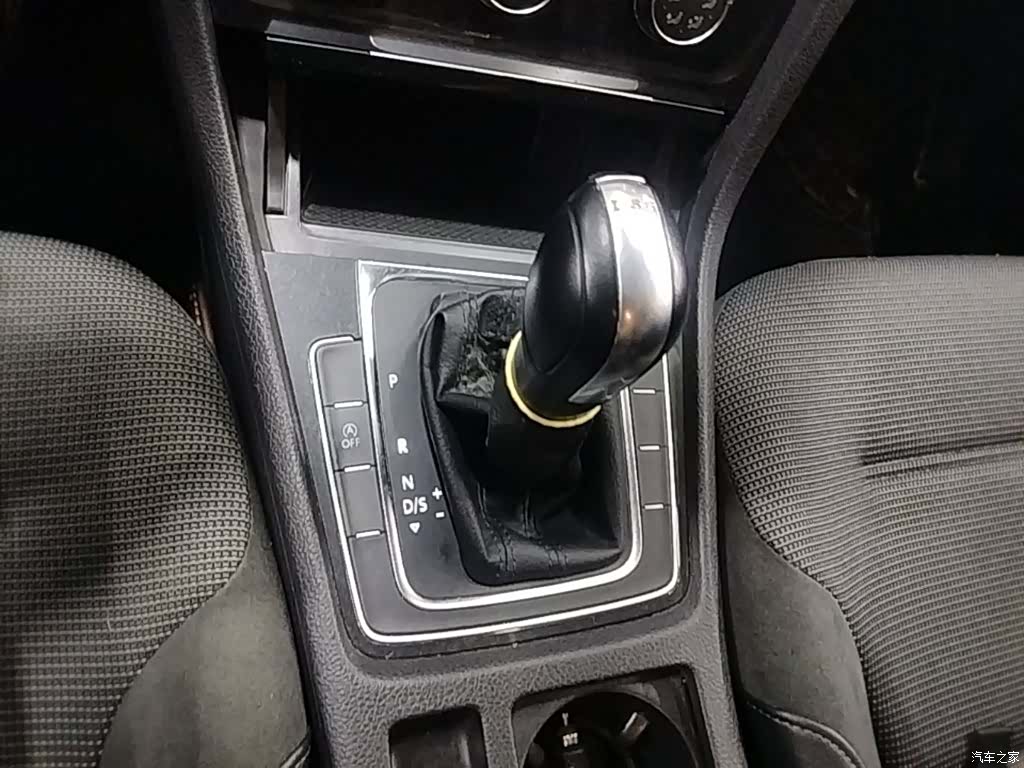 Volkswagen Golf, 2018 14