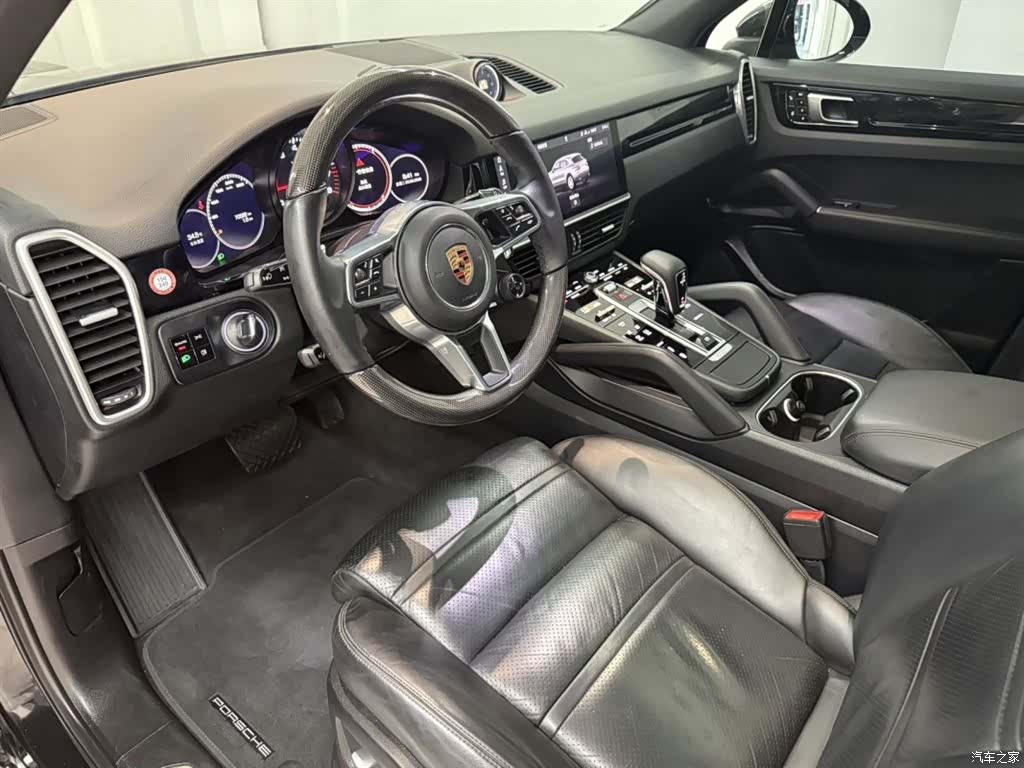 Porsche Cayenne, 2018 4