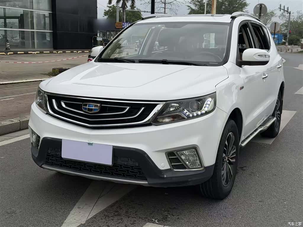 Geely X6, 2017 1