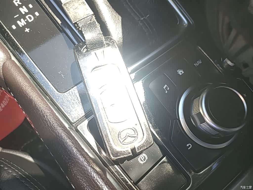 Mazda Atenza, 2018 9