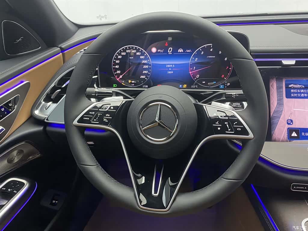 Mercedes-Benz E-Class, 2026 14