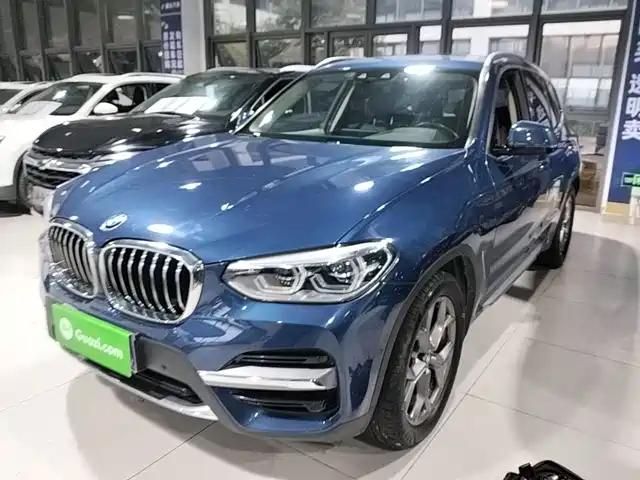 BMW X3 2021 — купить из Китая под заказ