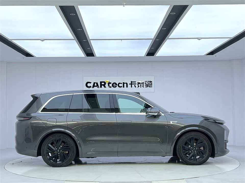 Li Auto Ideal L8