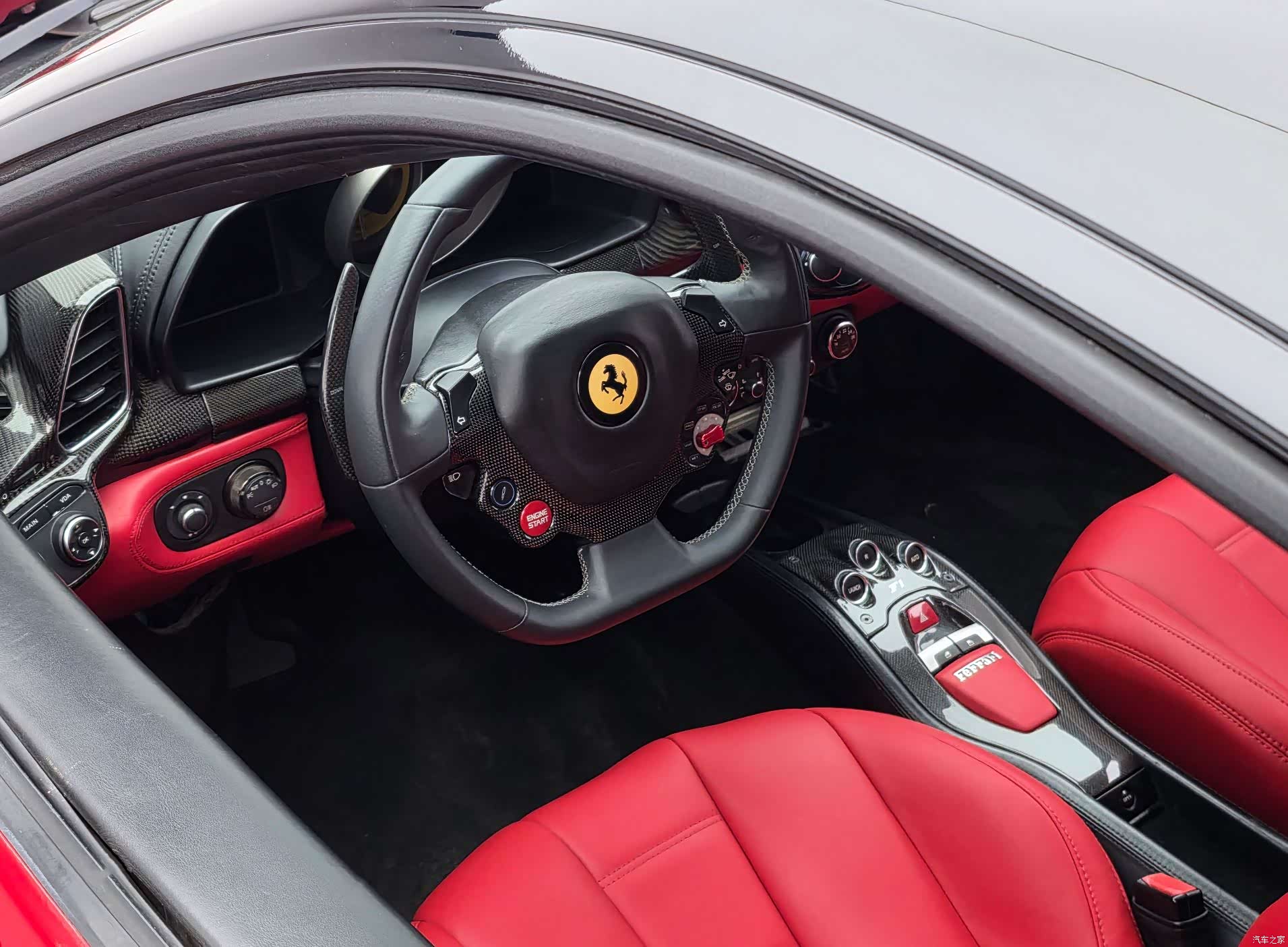 Ferrari 458, 2013 31