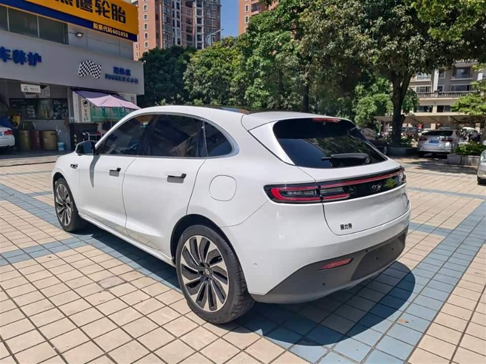 HarmonyOS Ask the world M5