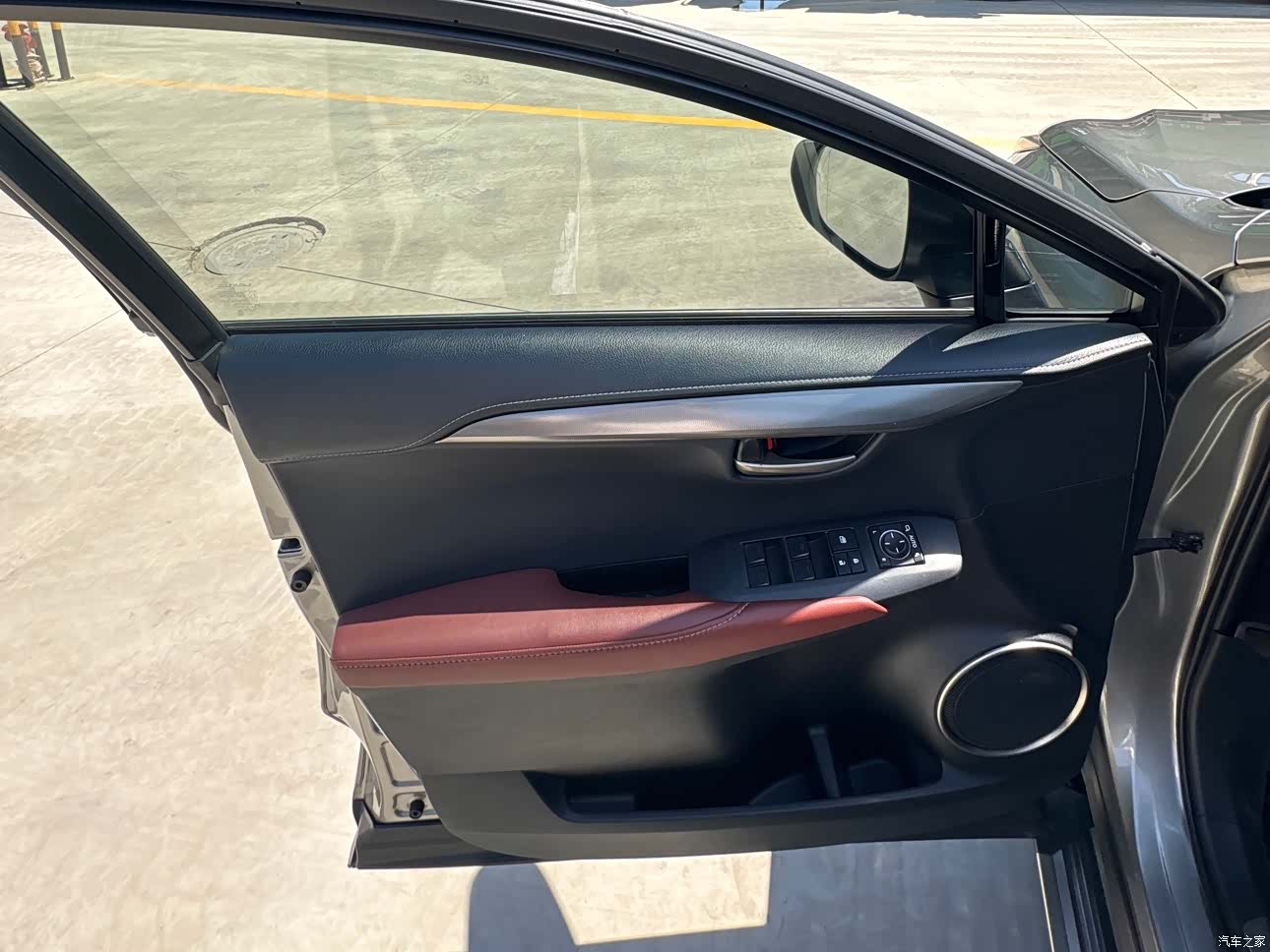 Lexus NX, 2015 8