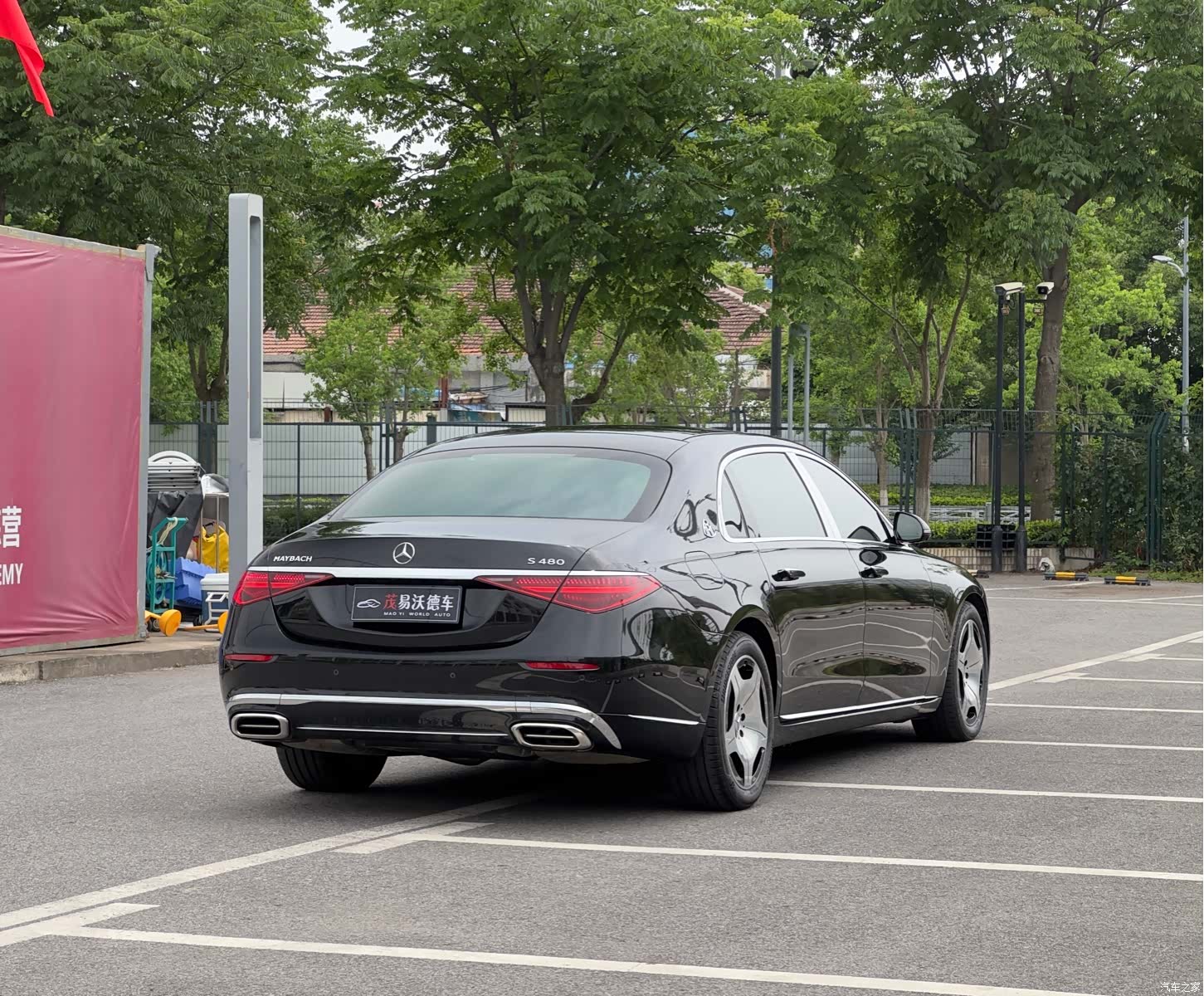 Maybach S-Class, 2023 все фото