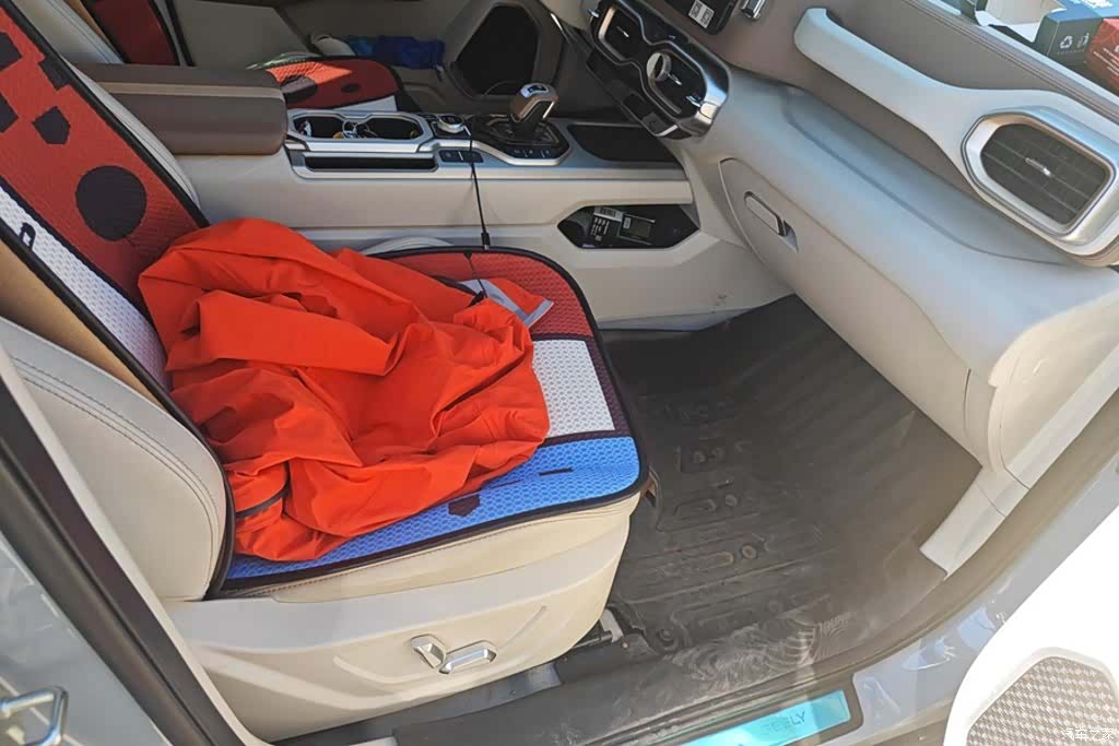 Geely Icon, 2021 8