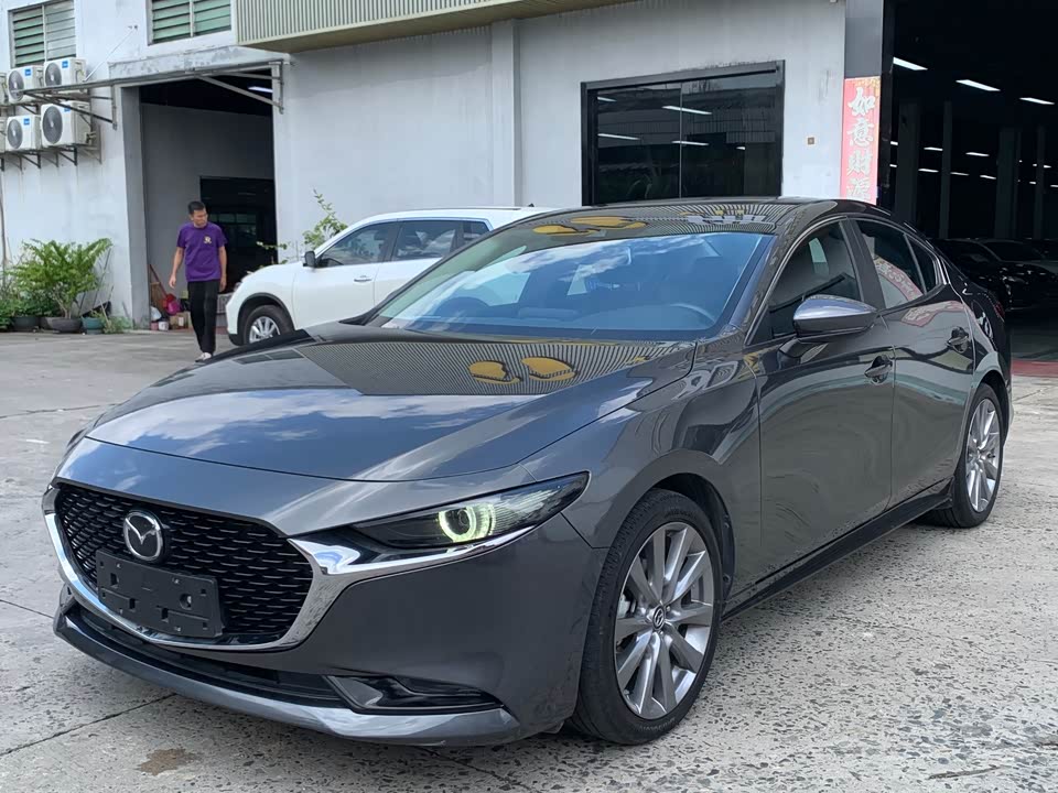 Mazda 3 Angkesaila