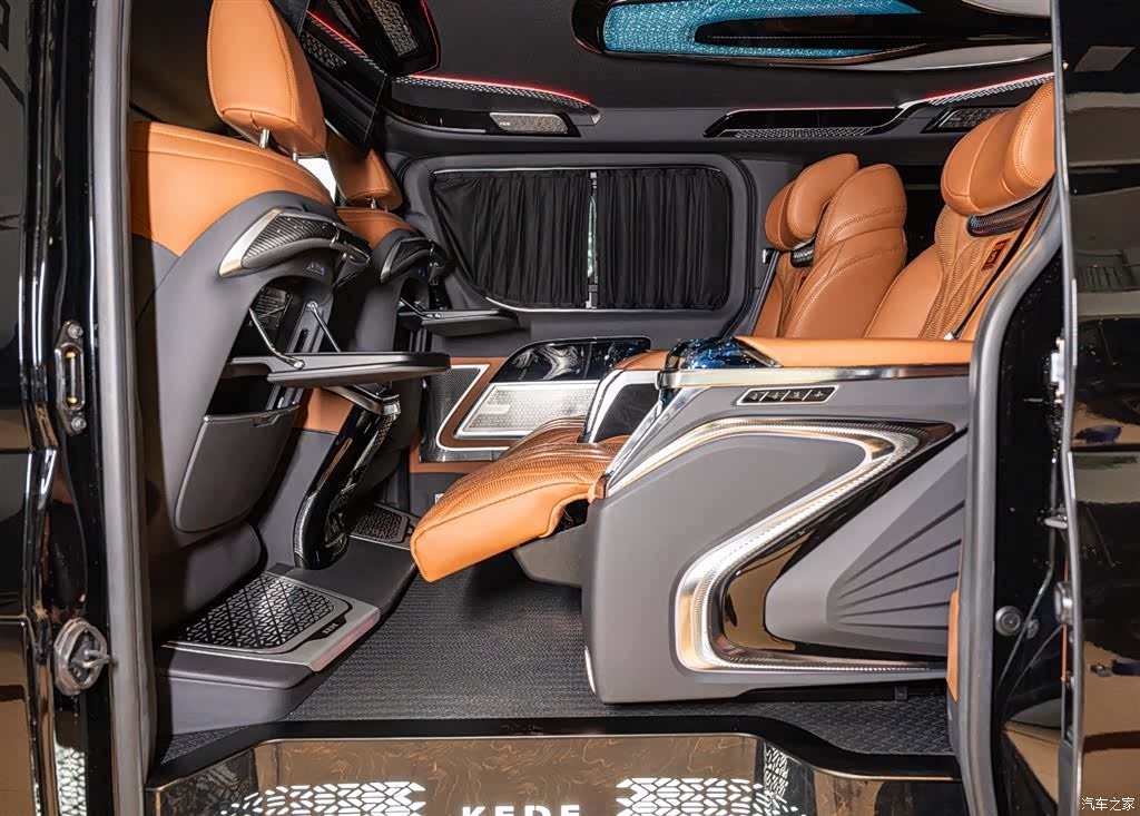 Alfa Romeo M7, 2025 11