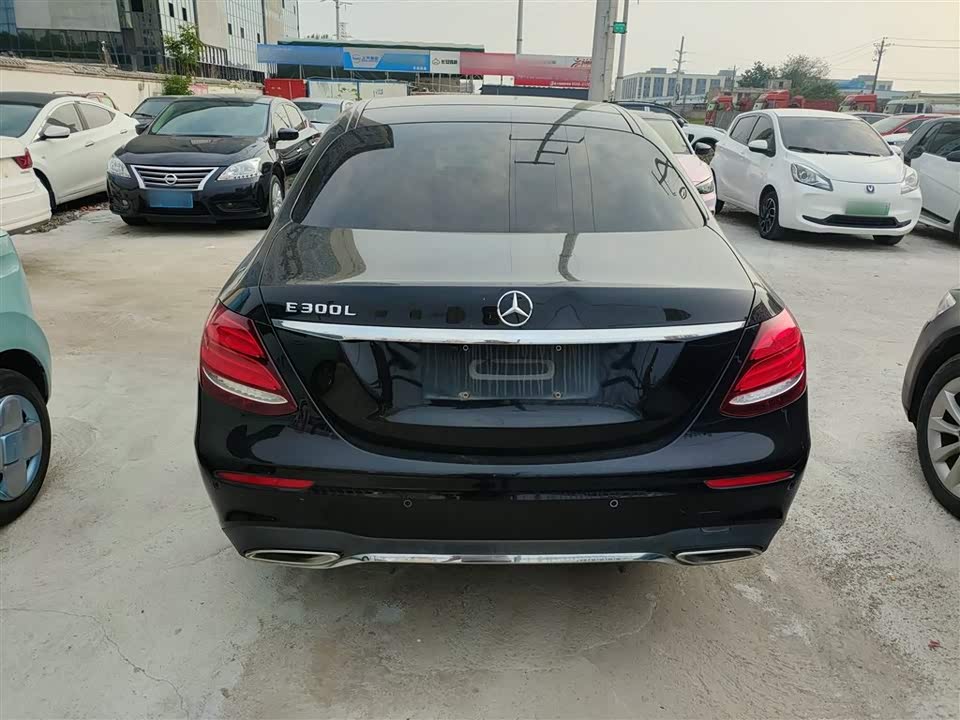 Mercedes-Benz E-class Mercedes-Benz E-class