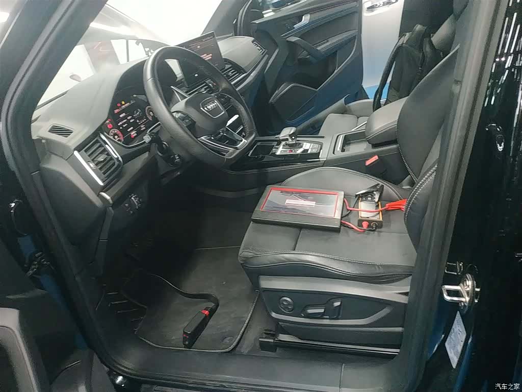 Audi Q5L, 2022 15