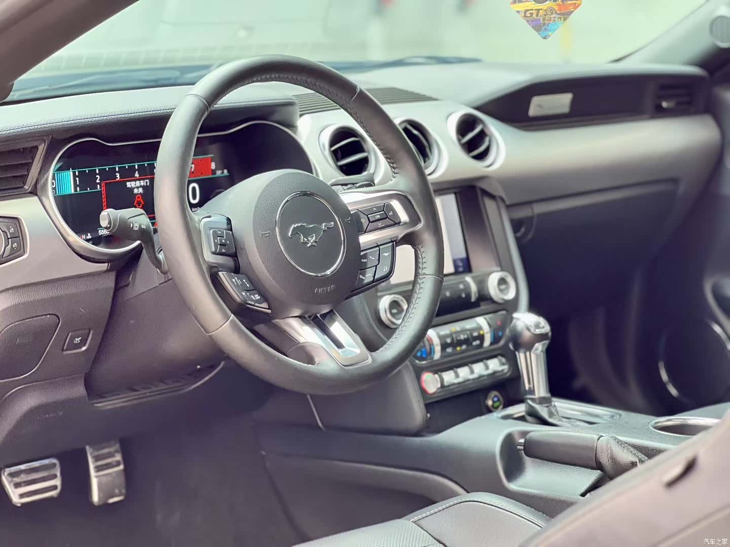 Ford Mustang, 2021 8