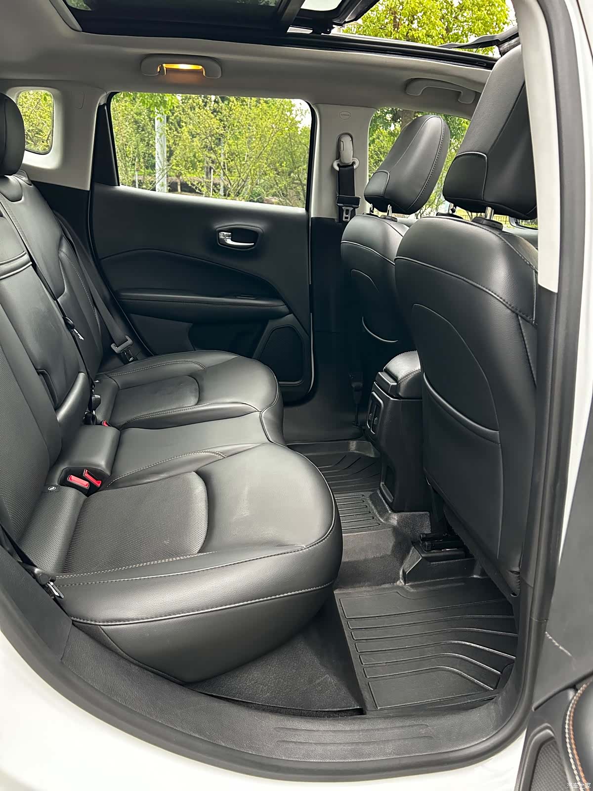 Jeep Compass, 2018 11