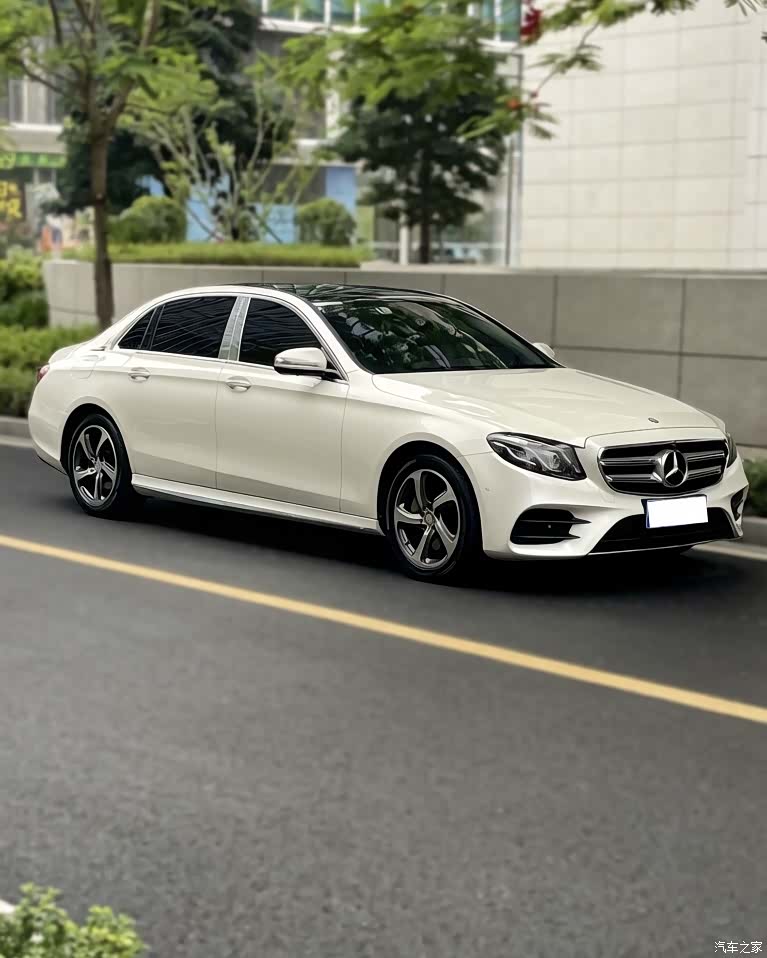 Mercedes-Benz E-Class, 2017 4