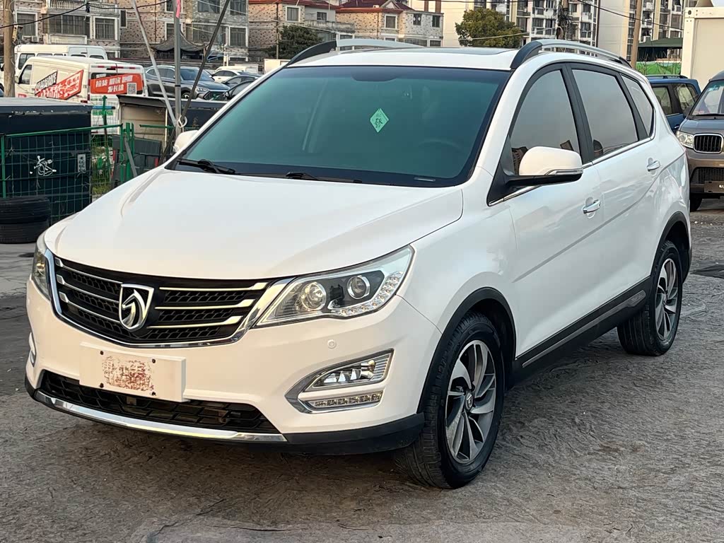 Baojun 560