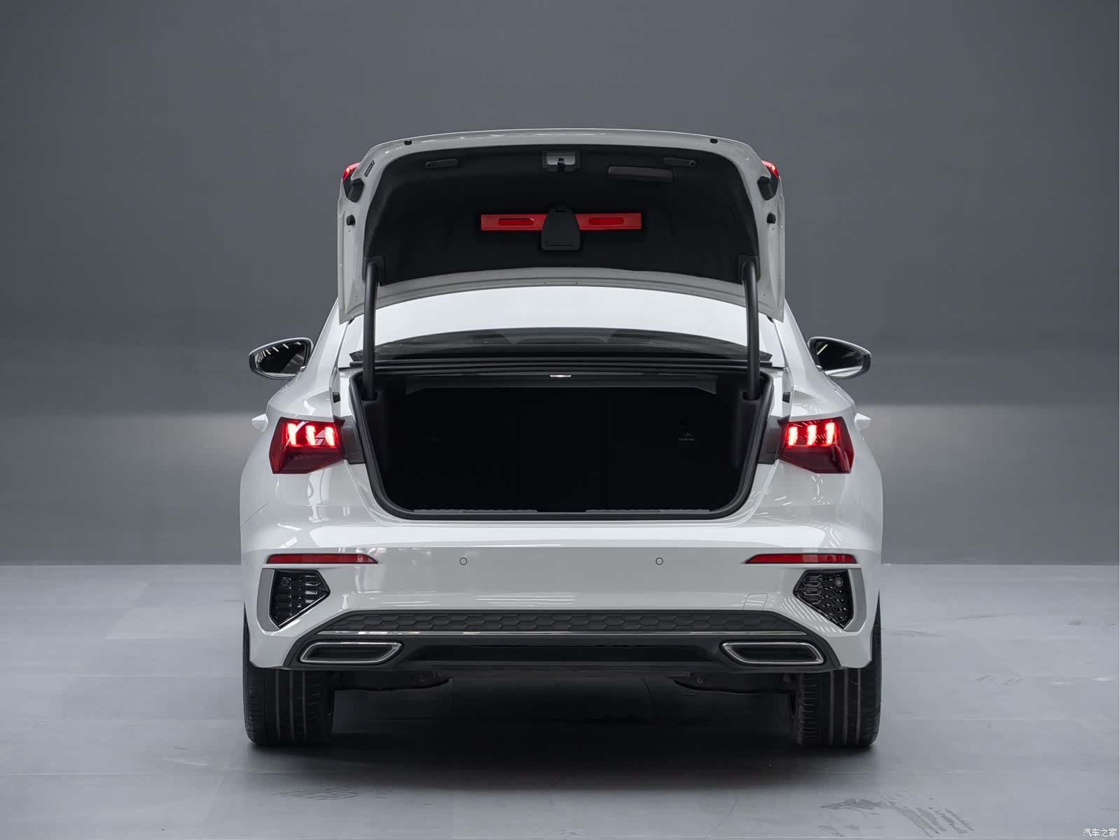Audi A3, 2023 10