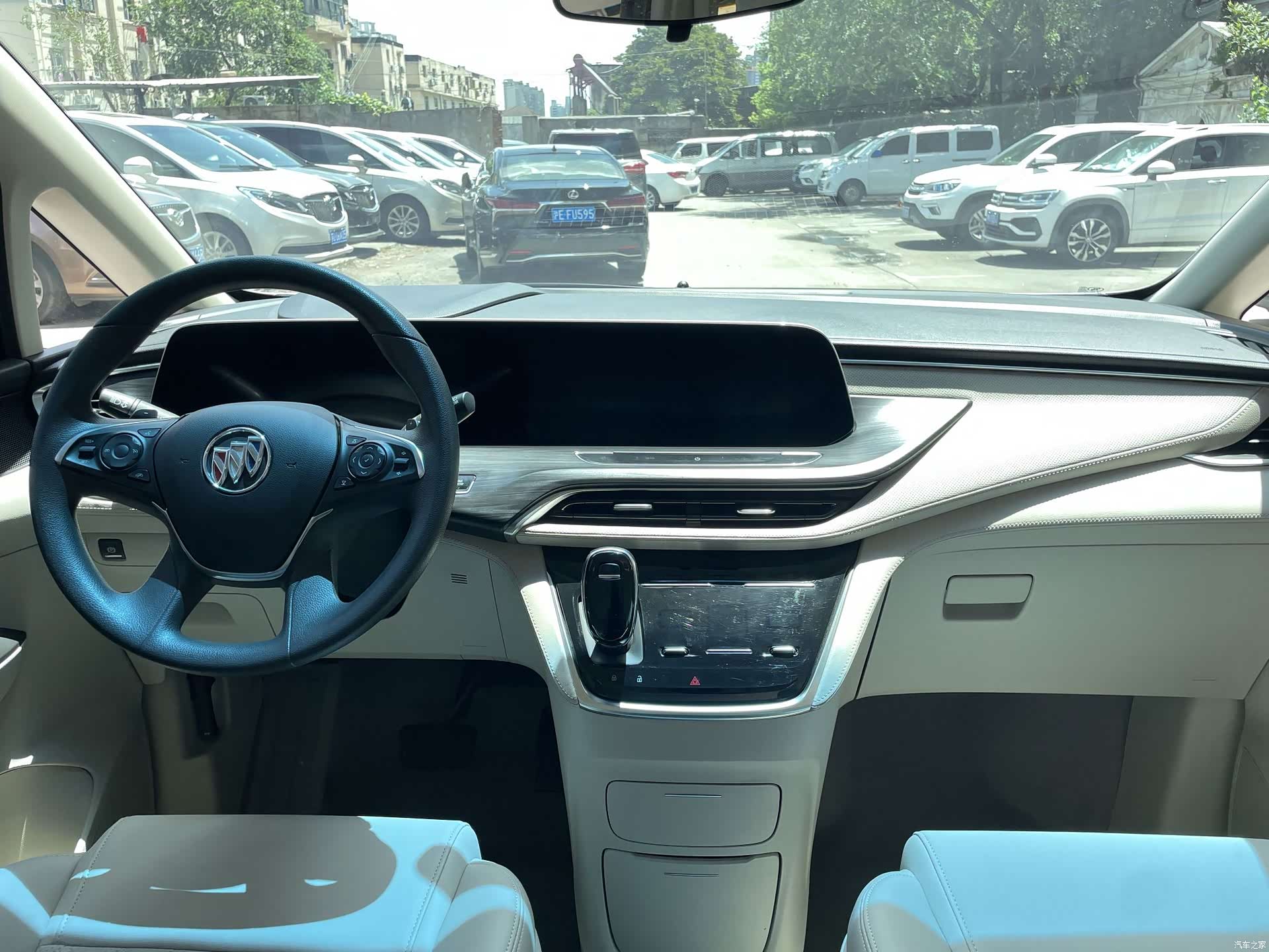 Buick GL8, 2022 12