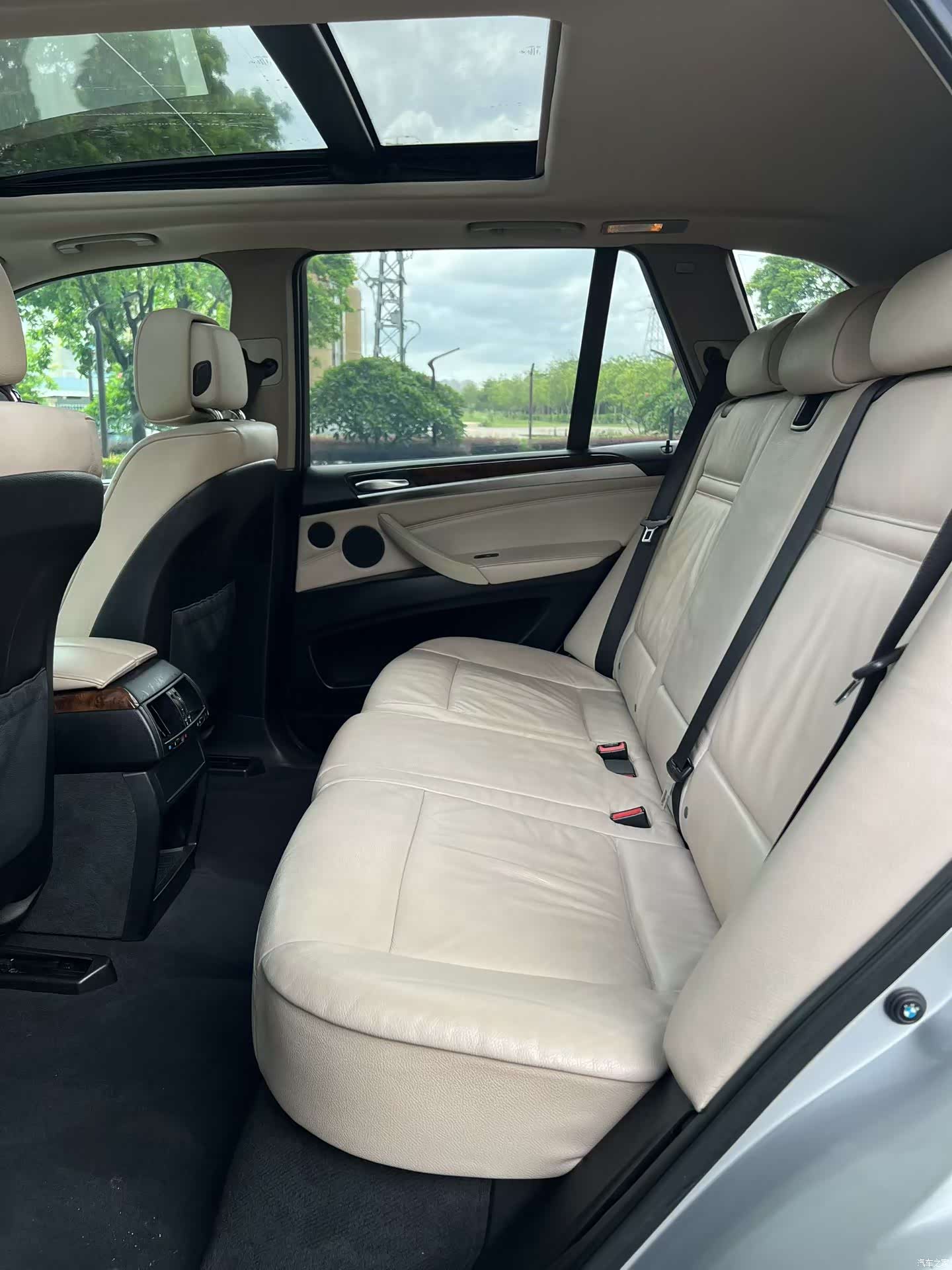 BMW X5, 2012 9