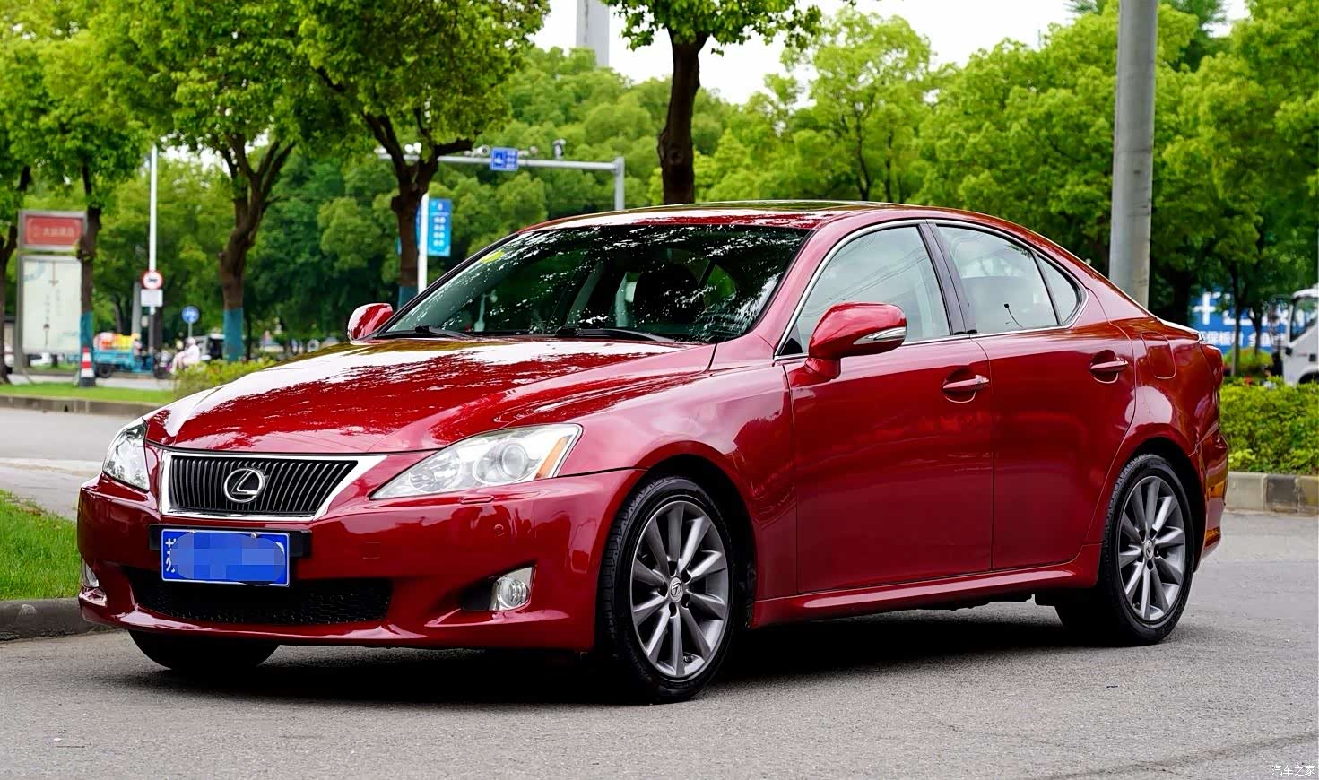 Lexus IS, 2010 1