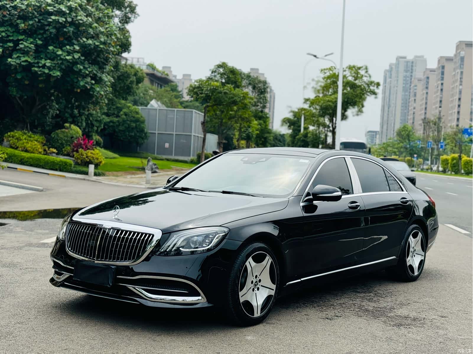 Mercedes-Benz S-Class, 2018 1