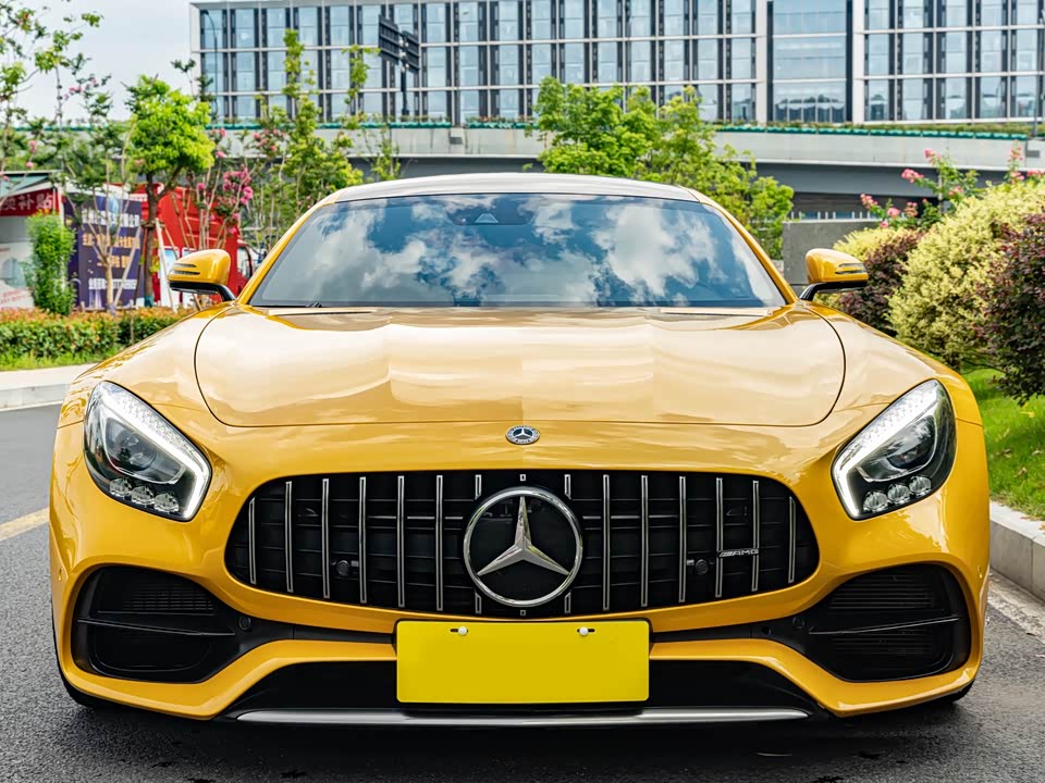 Mercedes-Benz AMG GT