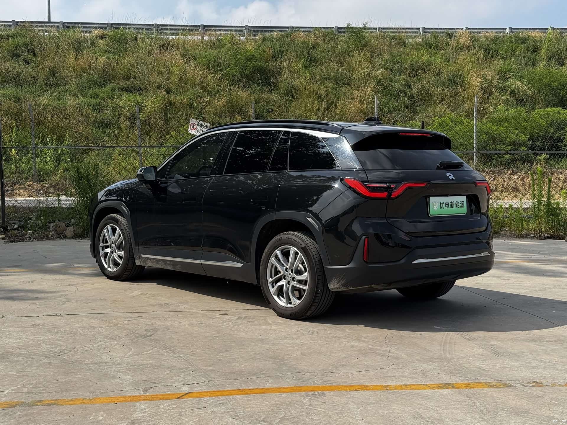 NIO ES6, 2022 7