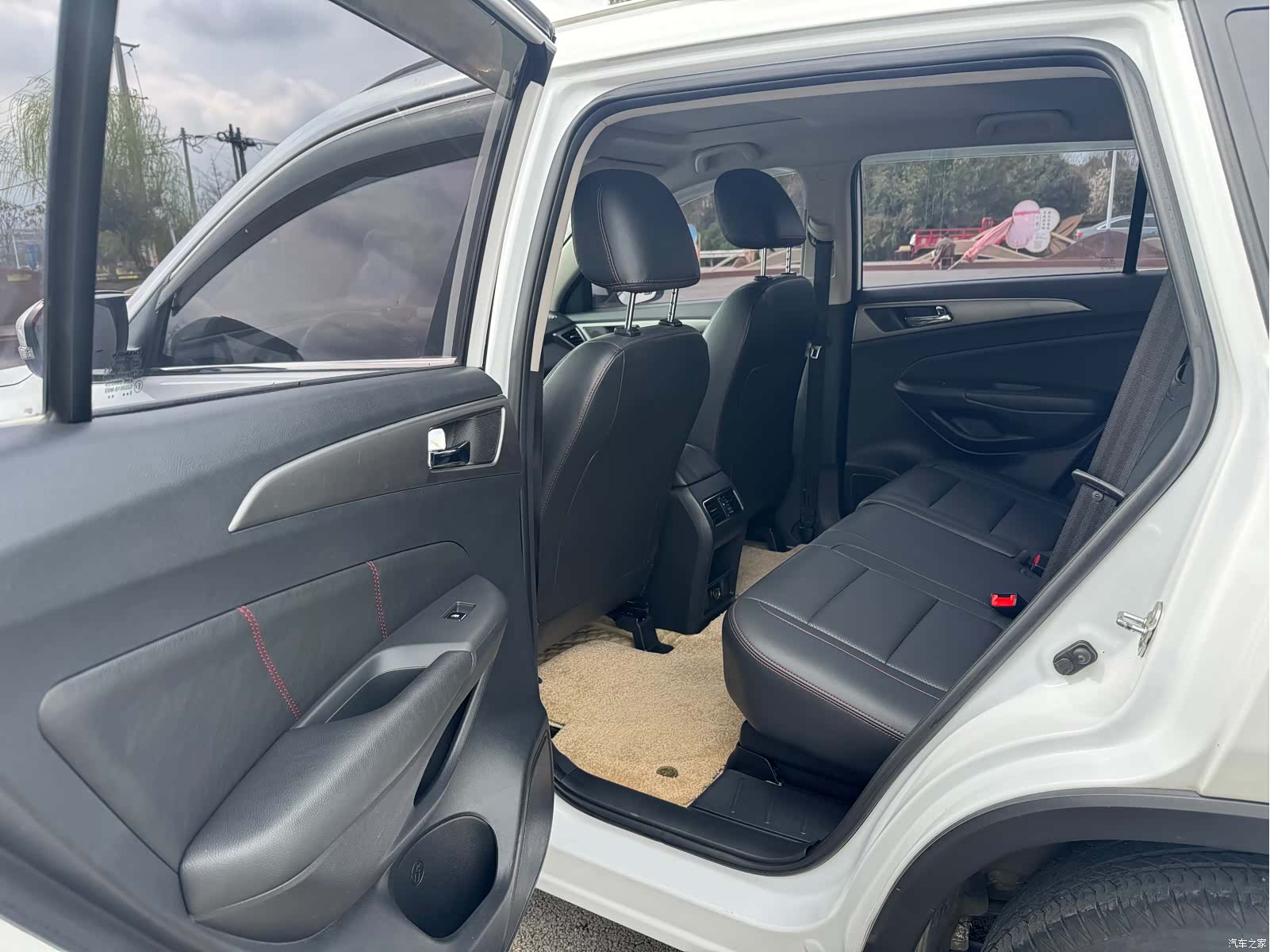 Changan CS75, 2016 13