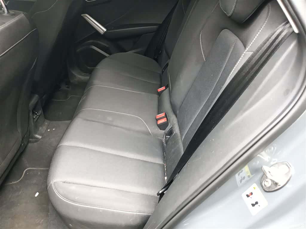 Audi Q2L, 2020 13