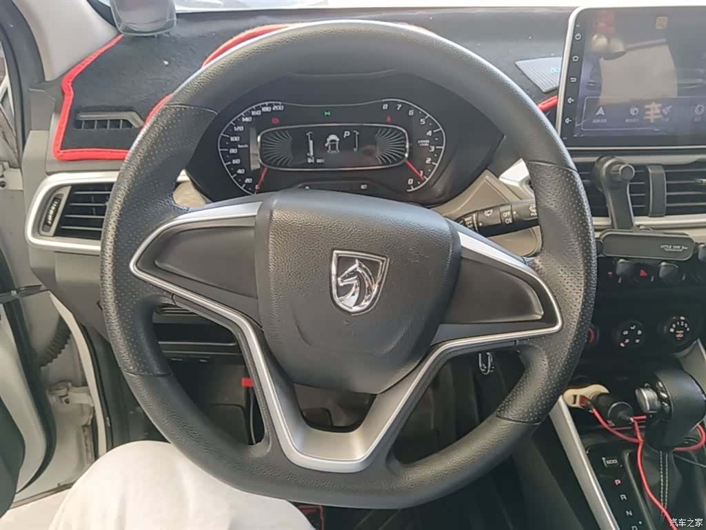 Wuling 510, 2020 11