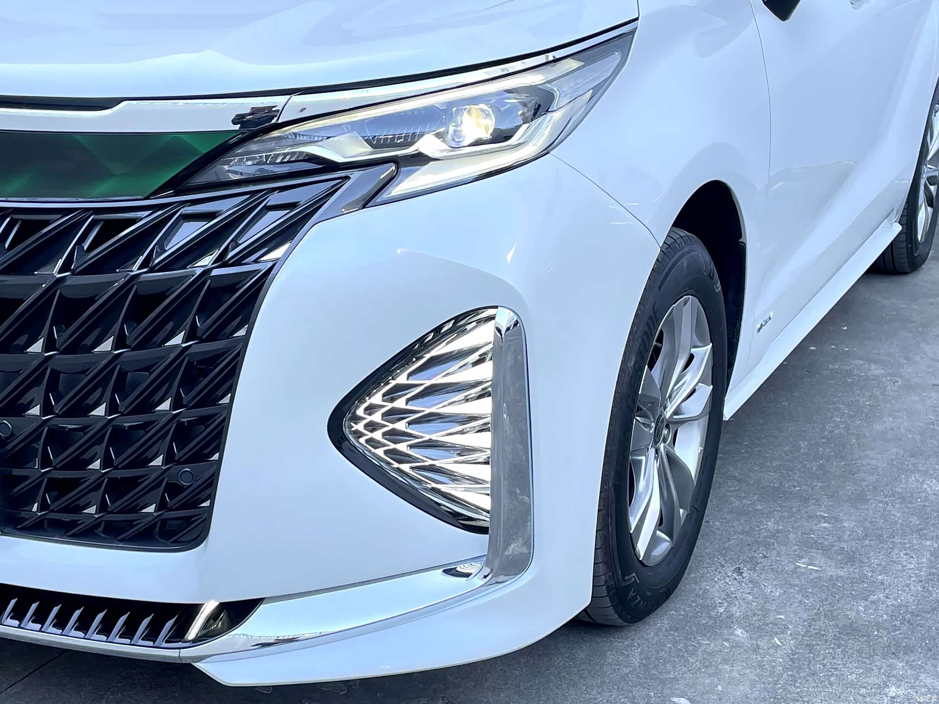 Toyota Sienna, 2024 4