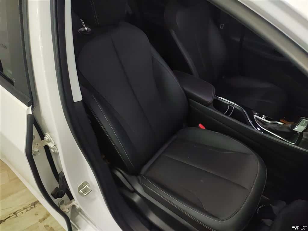 Buick Verano, 2023 25