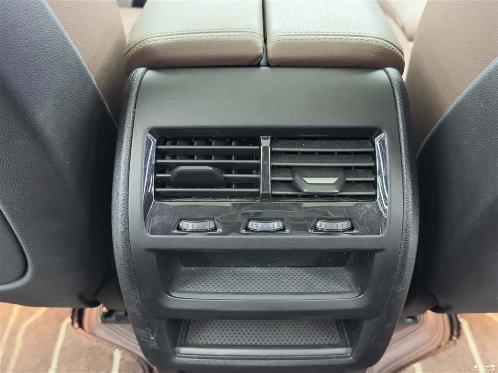 BMW X5, 2021 11
