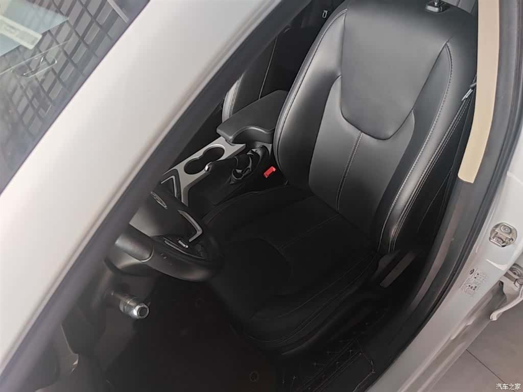 Chery 5, 2020 15