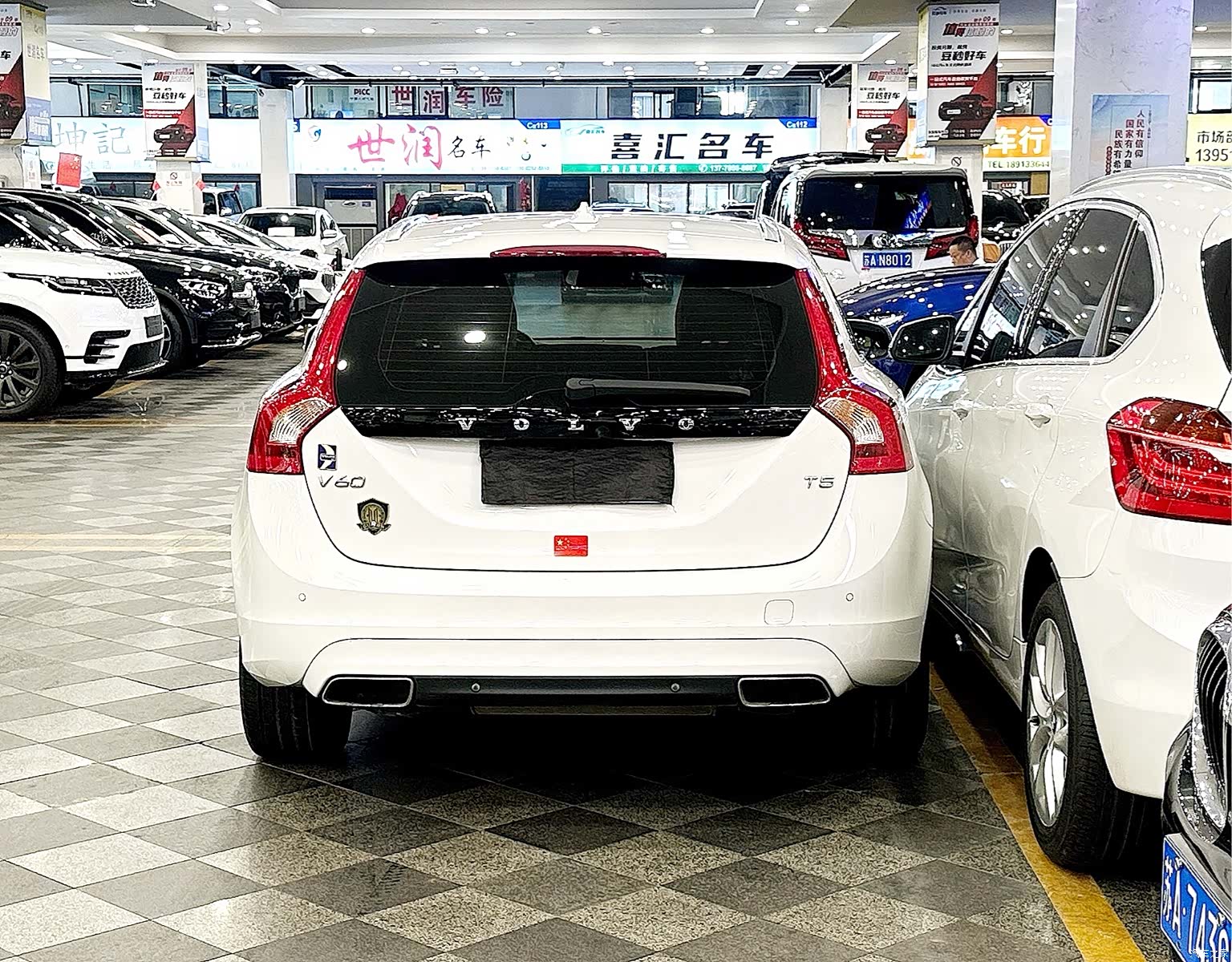Volvo V60, 2015 3