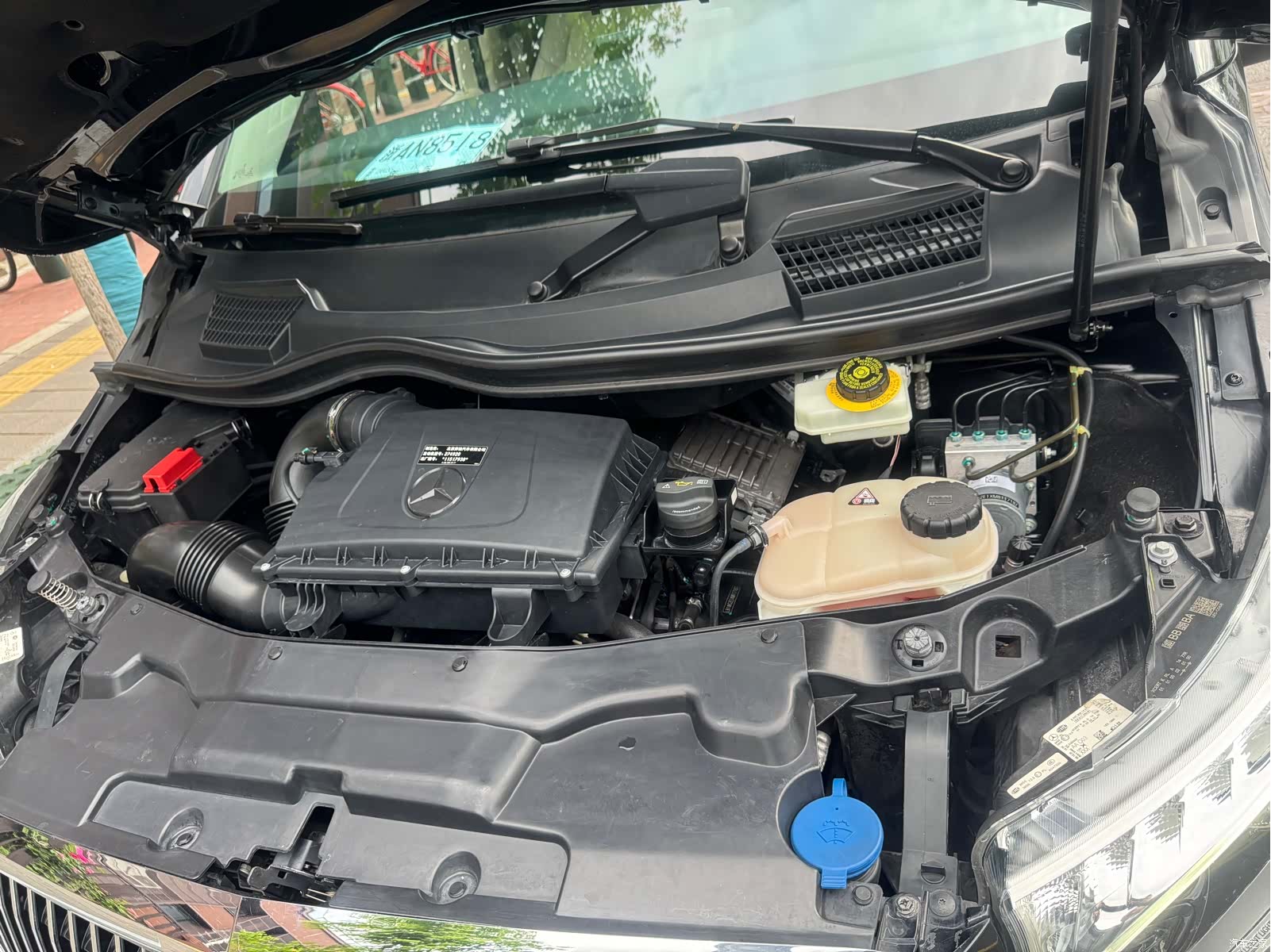 Mercedes-Benz V-Class, 2021 23