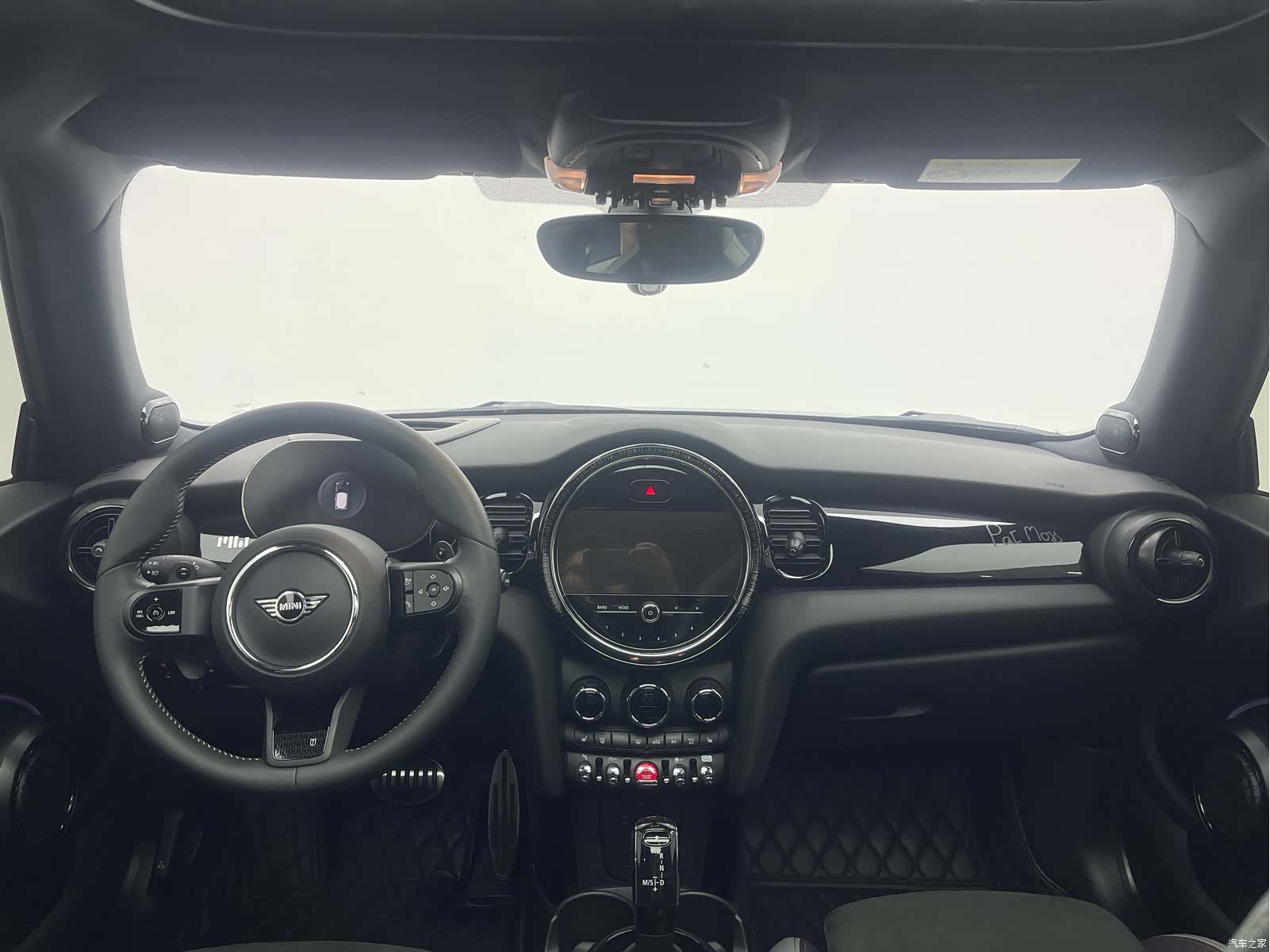 Mini Cooper, 2022 12