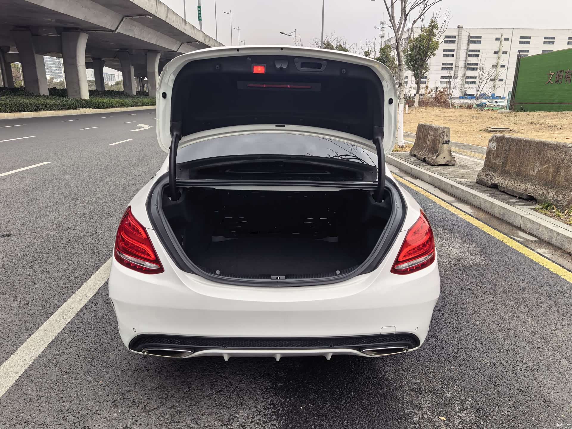 Mercedes-Benz C-Class, 2017 13