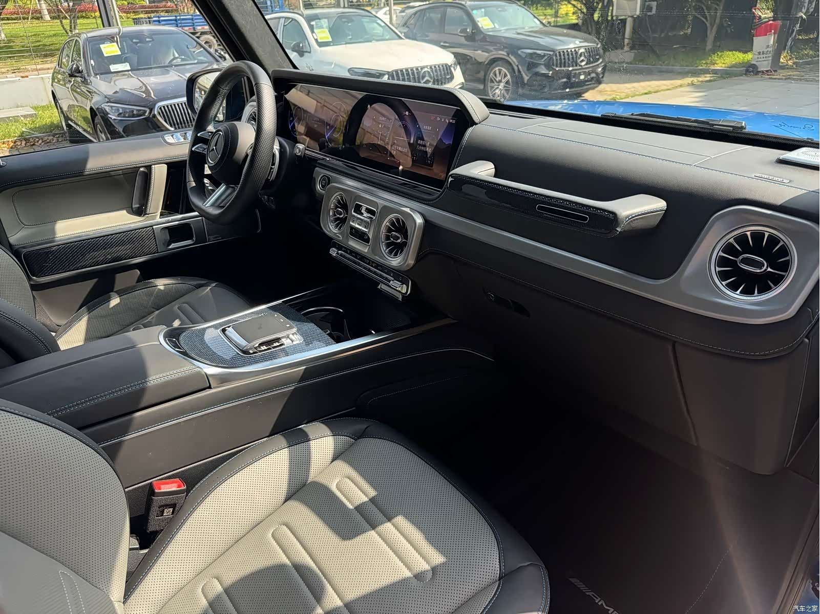 Mercedes-Benz G-Class, 2024 18